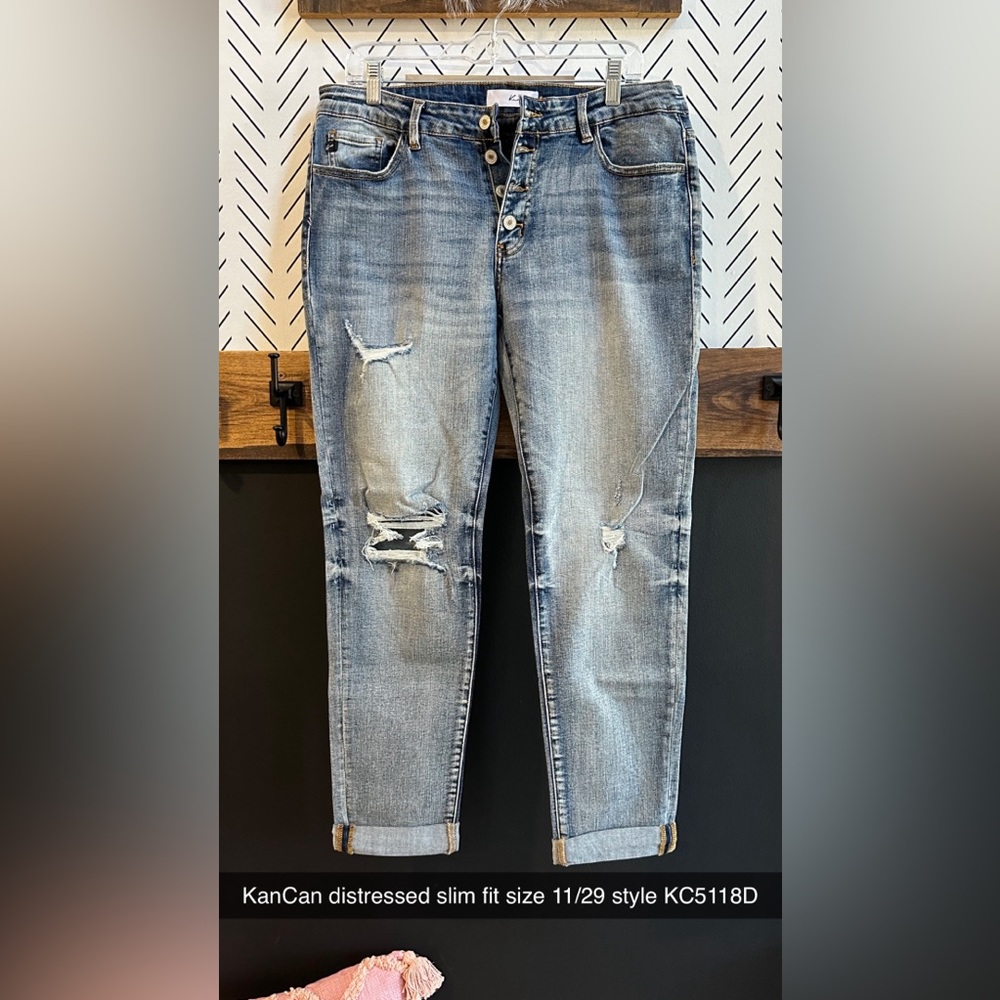 KanCan distressed slim fit size 11/29 style KC5118D